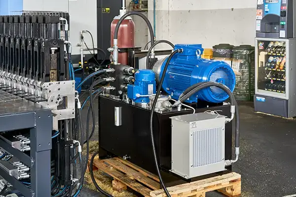 Impianti e apparecchiature oleodinamici